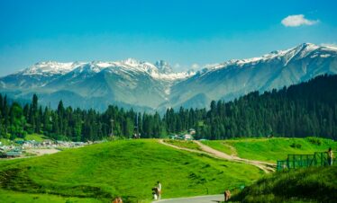 KASHMIR TOUR ITINERARY 5Nights 6Days